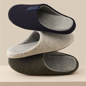 BRAND NEW - Bombas Nest Slipper